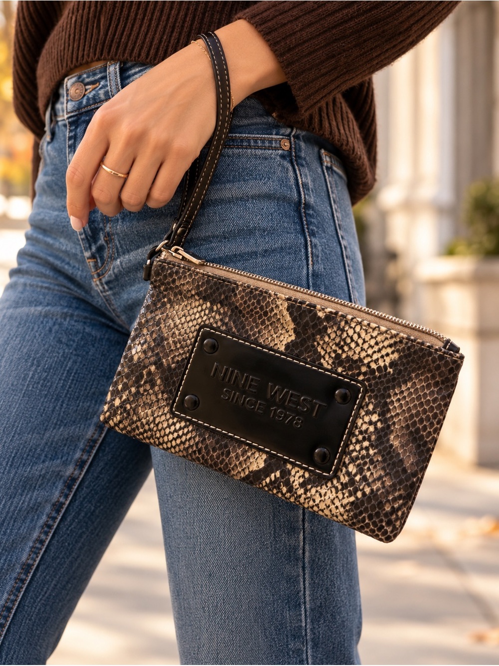 Nine West Snake Print Wristlet Clutch Brown Tan Faux Leather Y2K Zip Bag